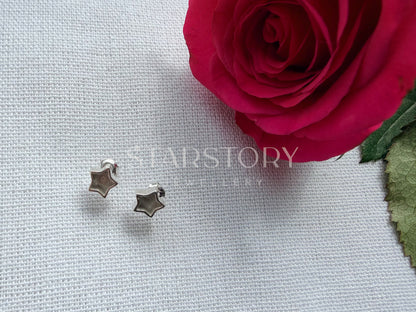 Star Memorial Stud Earrings in sterling silver for ash, hair or fur. 